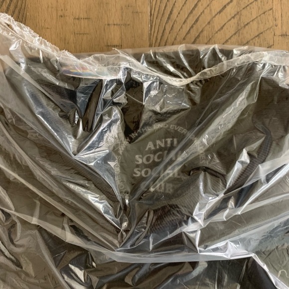 Anti Social Social Club Sugar Hill Kkoch Members Exclusive Black Tee - Picture 5 of 6